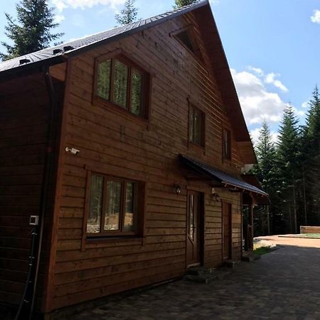 Ялинка Villa Myhove Eksteriør bilde