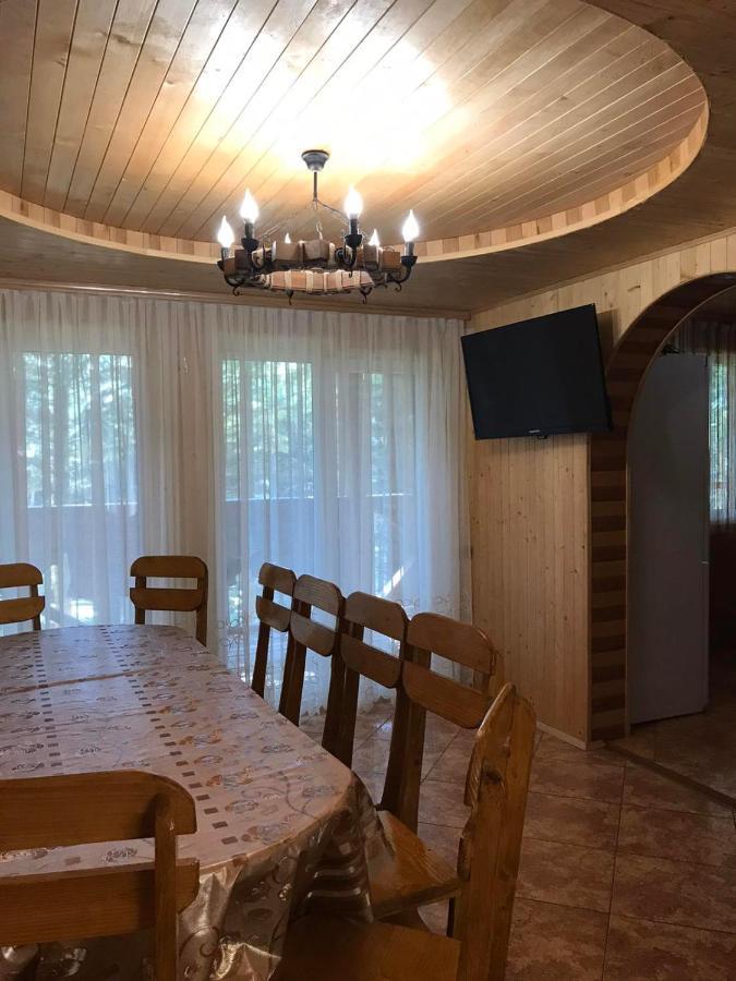Ялинка Villa Myhove Eksteriør bilde