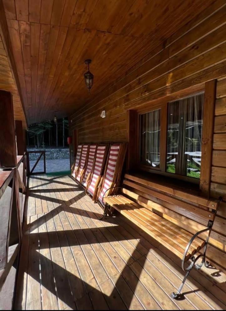 Ялинка Villa Myhove Eksteriør bilde